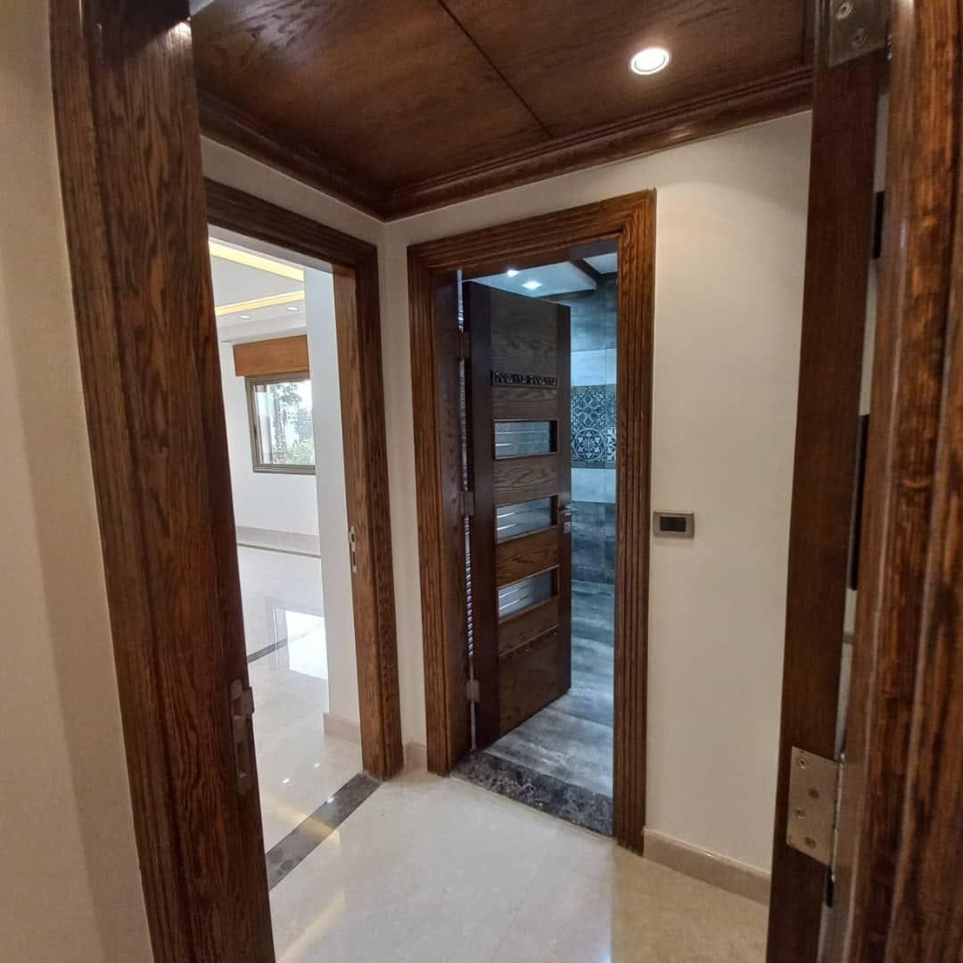 للبيع شقة سكنية بدمشق منطقه المالكي طلعة مشفى الشامي