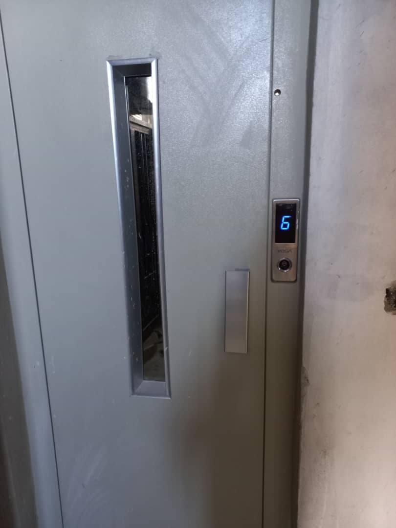 للبيع شقا سكنيه بيت سحم قرب صيدليه دوار جمل