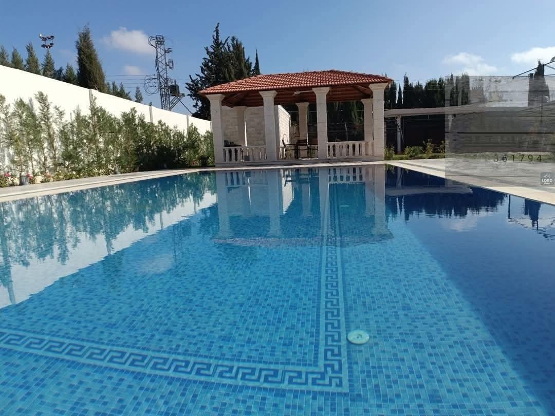 فيلا للبيع في دروشا جانب جامع الرحمن ضمن تجمع فلل راقي