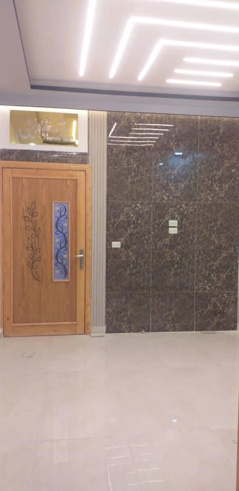 للبيع شقة ببيلا فوق سنتر الصلطان  طابق تاني شرقي شمالي