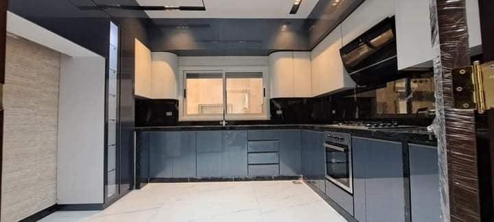 للبيع شقة في حي القصور شارع التلتين ٣٠