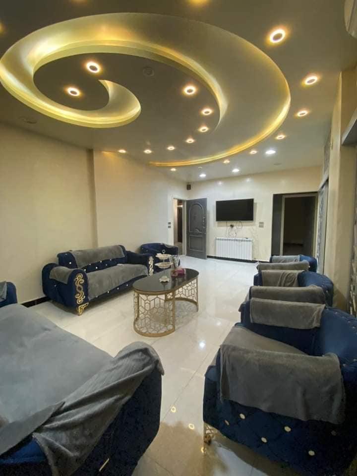 للبيع شقة حي الشريعة نزلة الكردي