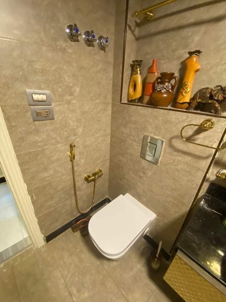 للبيع شقة حي الشريعة نزلة الكردي