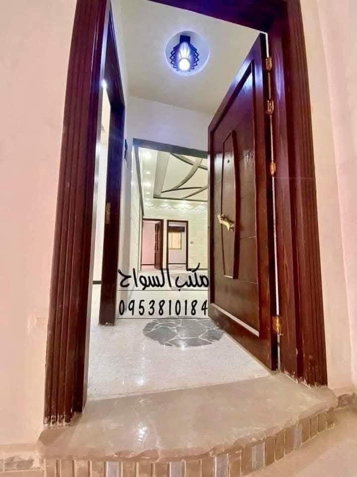 للبيع في مدينة حرستا حي السوق جانب جامع الشيخ موسى