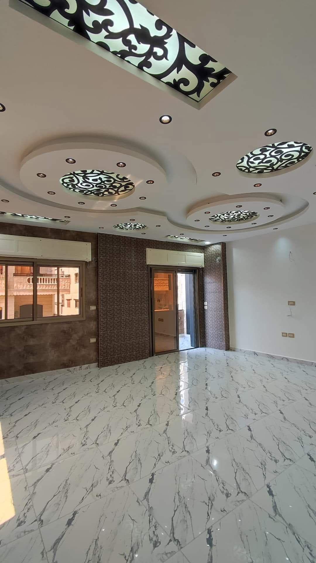 شقه للبيع في طرطوس نسق تاني شارع ميسلون