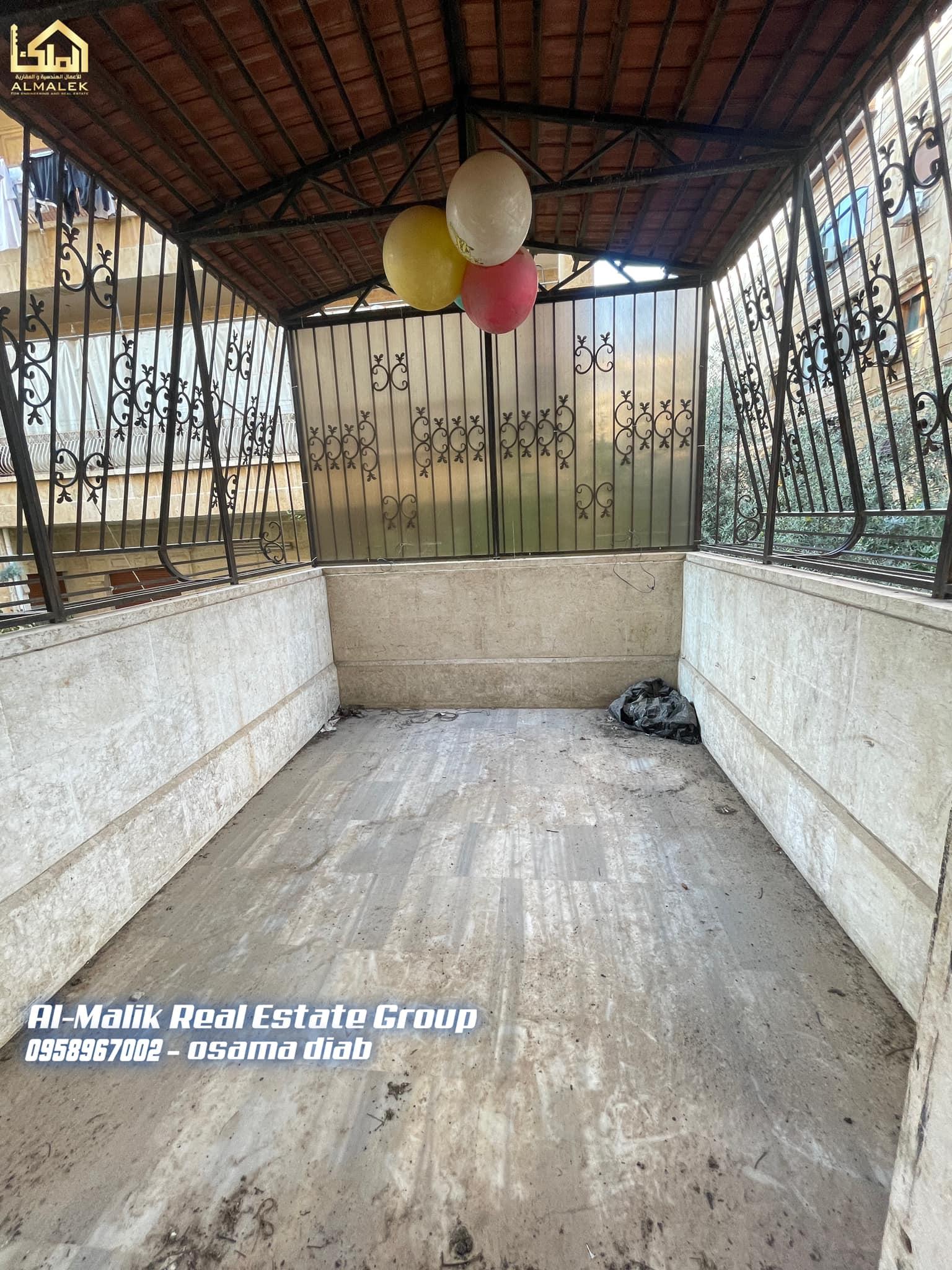 للبيع شقة سكنية في حي الفرقان قرب جامع السعد