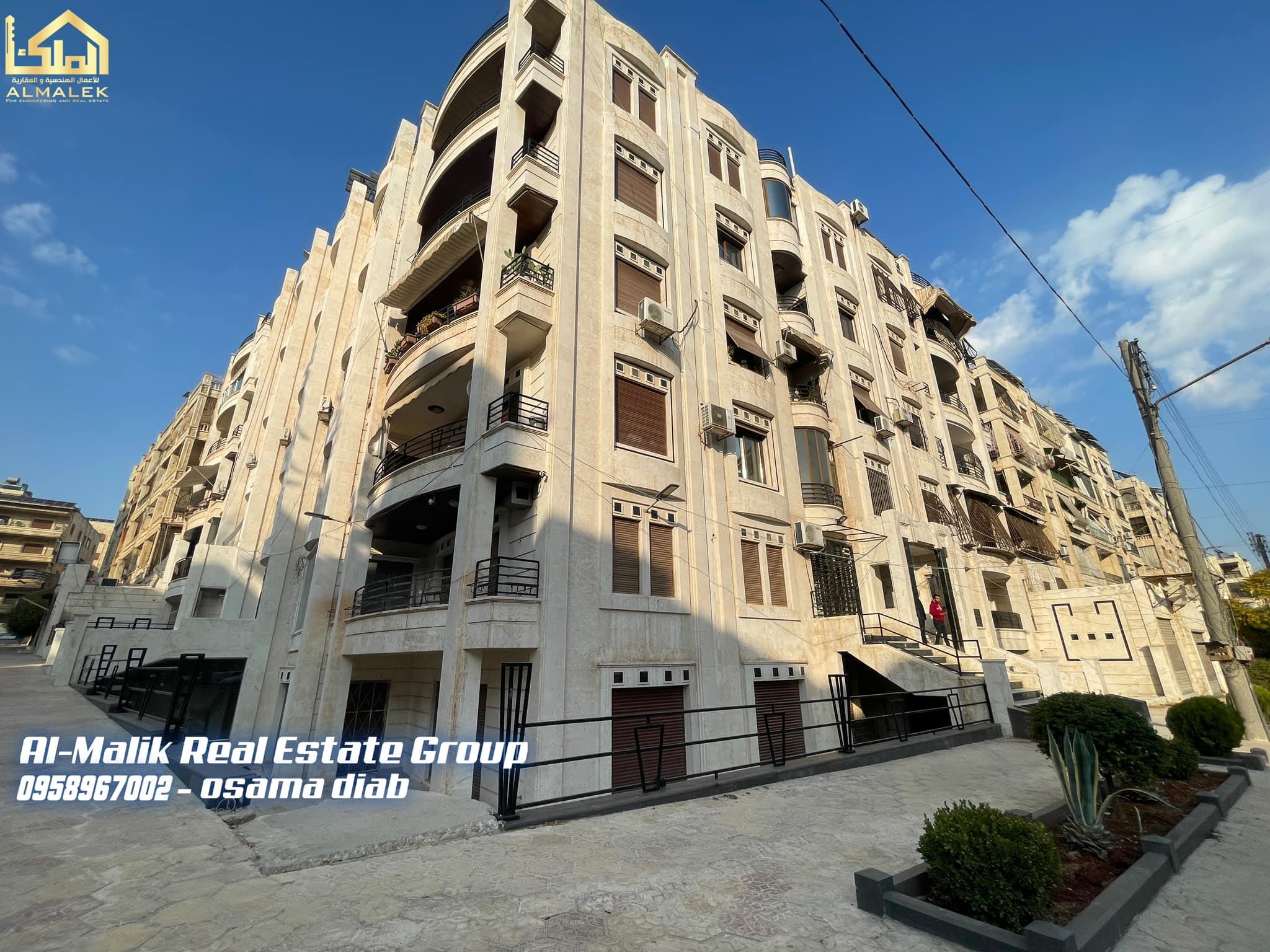 للبيع شقة سكنية في حي الفرقان قرب جامع السعد