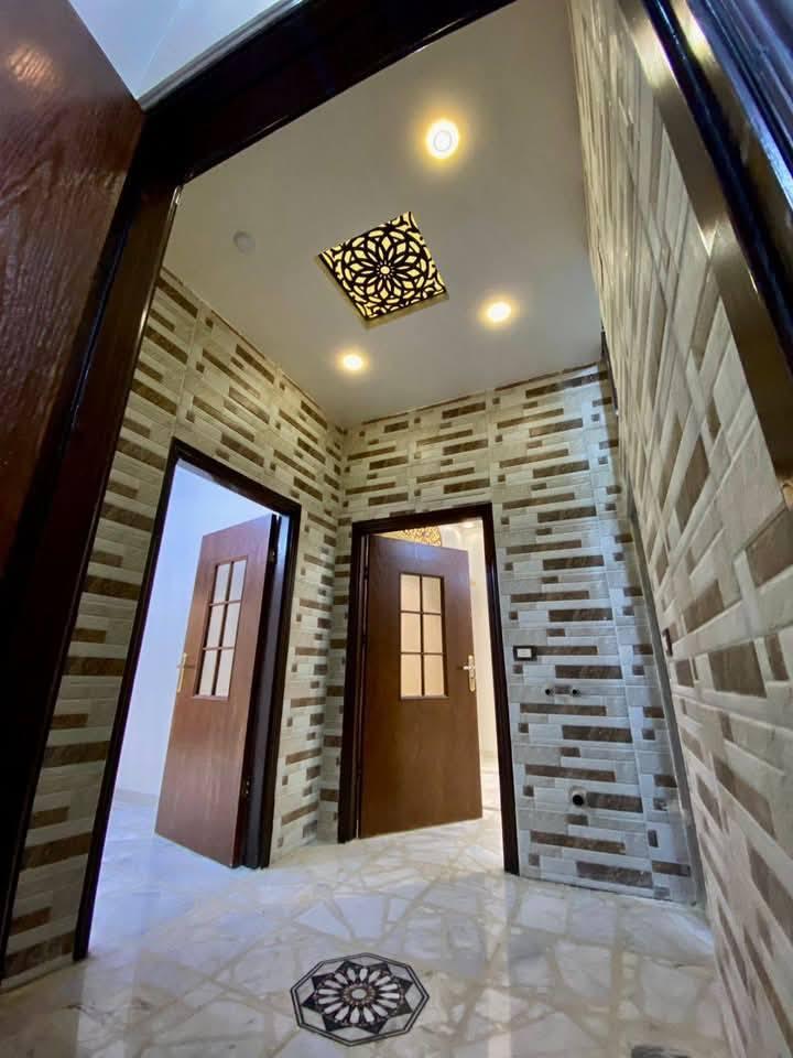 للبيع شقة سكنية في مدينه حرستا موقع حي كرم