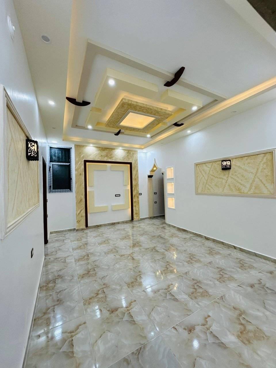 منزل للبيع شقة طابق ثاني فني واجهة في معضمية الشام