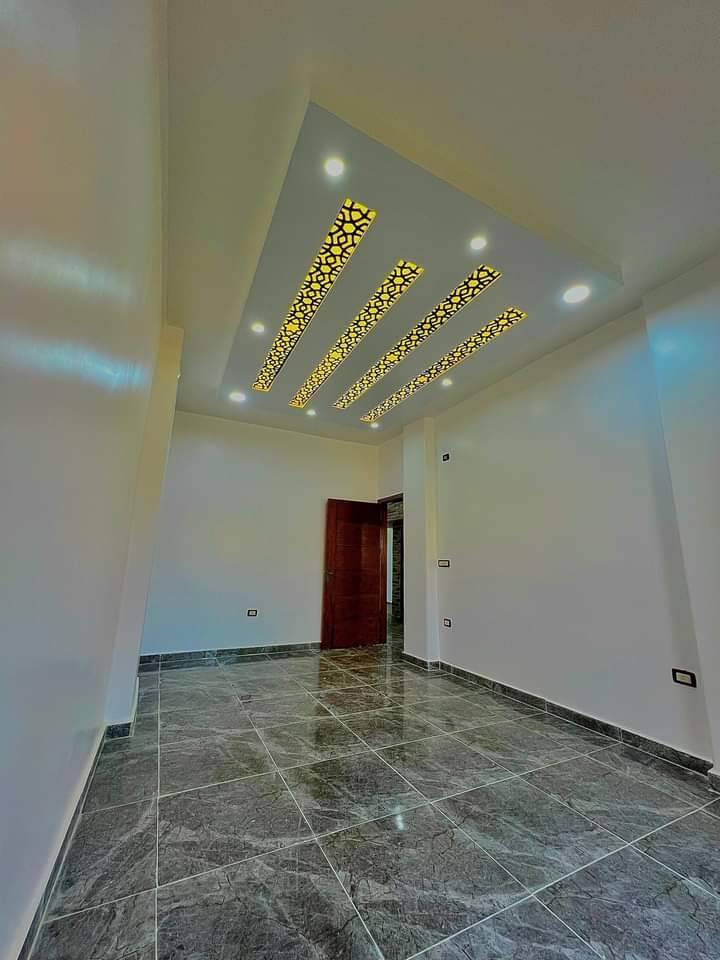 للبيع شقة بمعضمية الشام طابق ثالث المساحة 115م