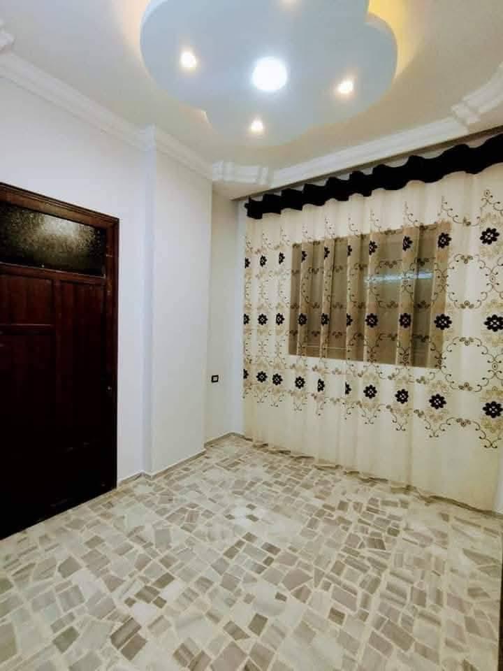 للبيع شقة في حماة / القصور خلف شارع حجازي الرئيسي خلف شارع البريد