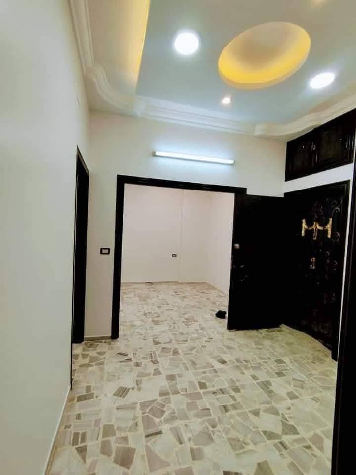 للبيع شقة في حماة / القصور خلف شارع حجازي الرئيسي خلف شارع البريد