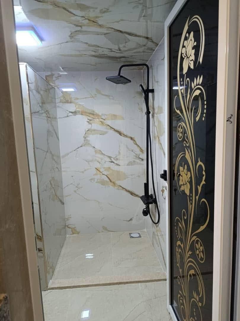 شقة للبيع في معضمية الشام شارع العام مساحة ١٥٠  متر