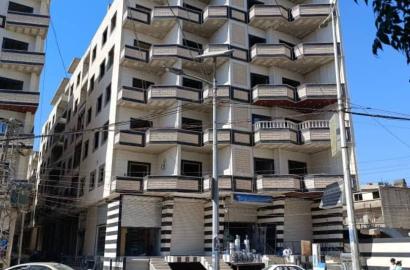 شقة للبيع في معضمية الشام شارع العام مساحة ١٥٠  متر