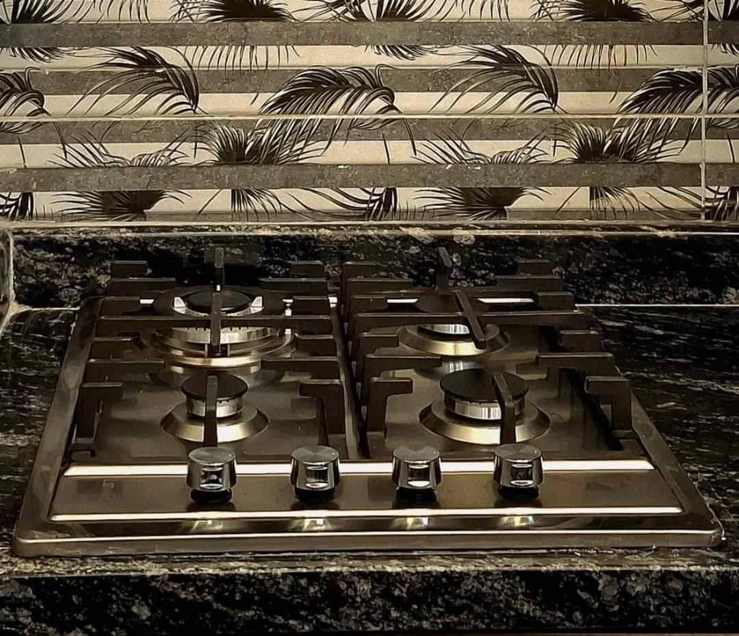 للبيع شقة في جديدة عرطوز البلد شارع الوزير طابق تاني سوكة