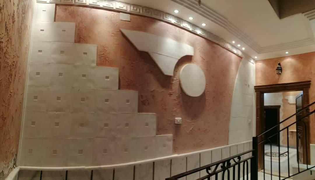 للبيع بيت بجمعية الزهراء عند جامع كعب بن مالك