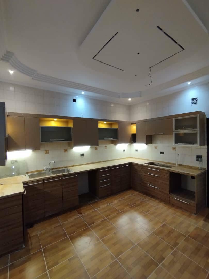 للبيع بيت بجمعية الزهراء بشارع الرقابة والتفتيش