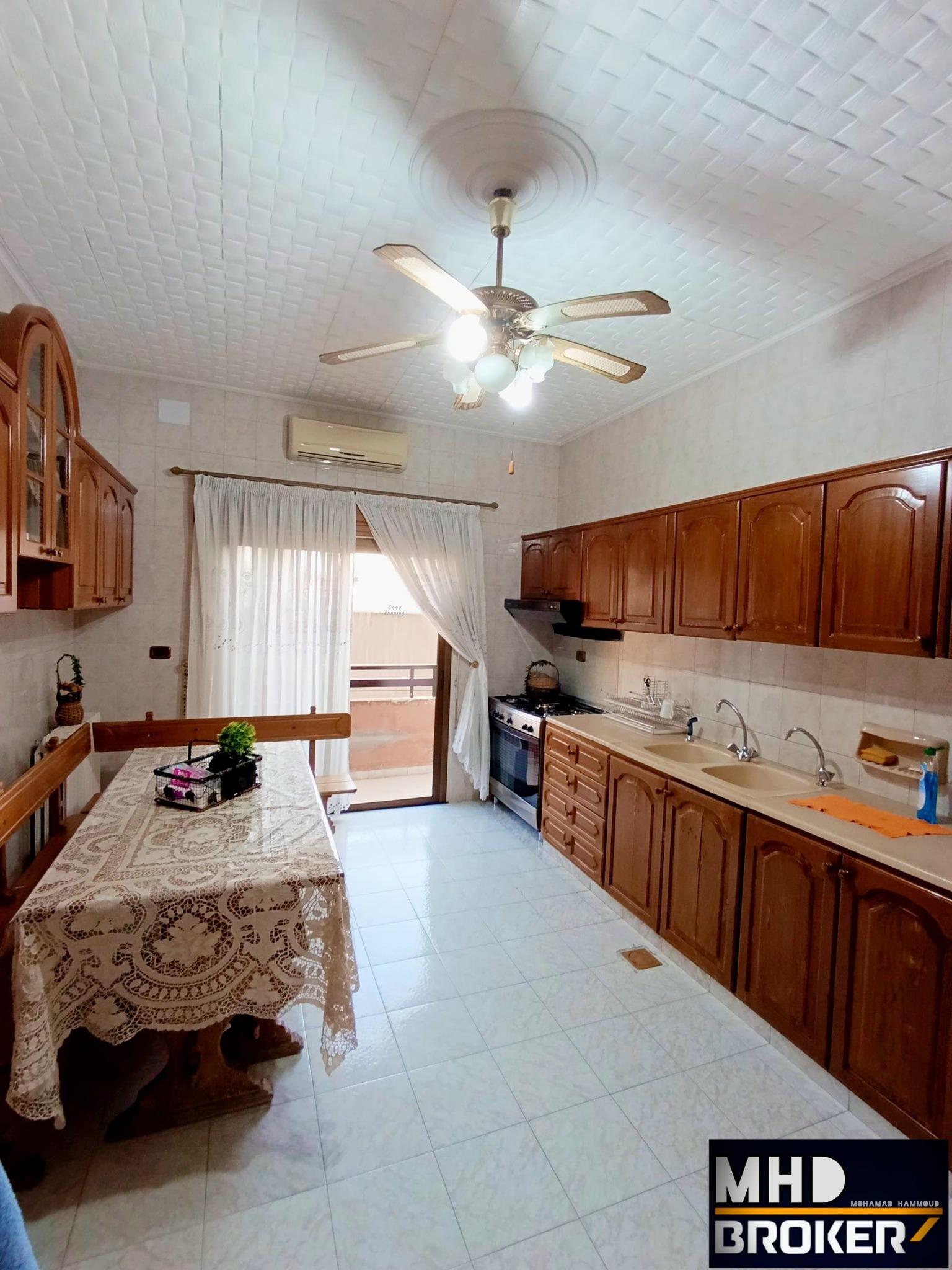 للبيع شقه في طرطوس الحمرات ضمن حي من أرقى الأحياء