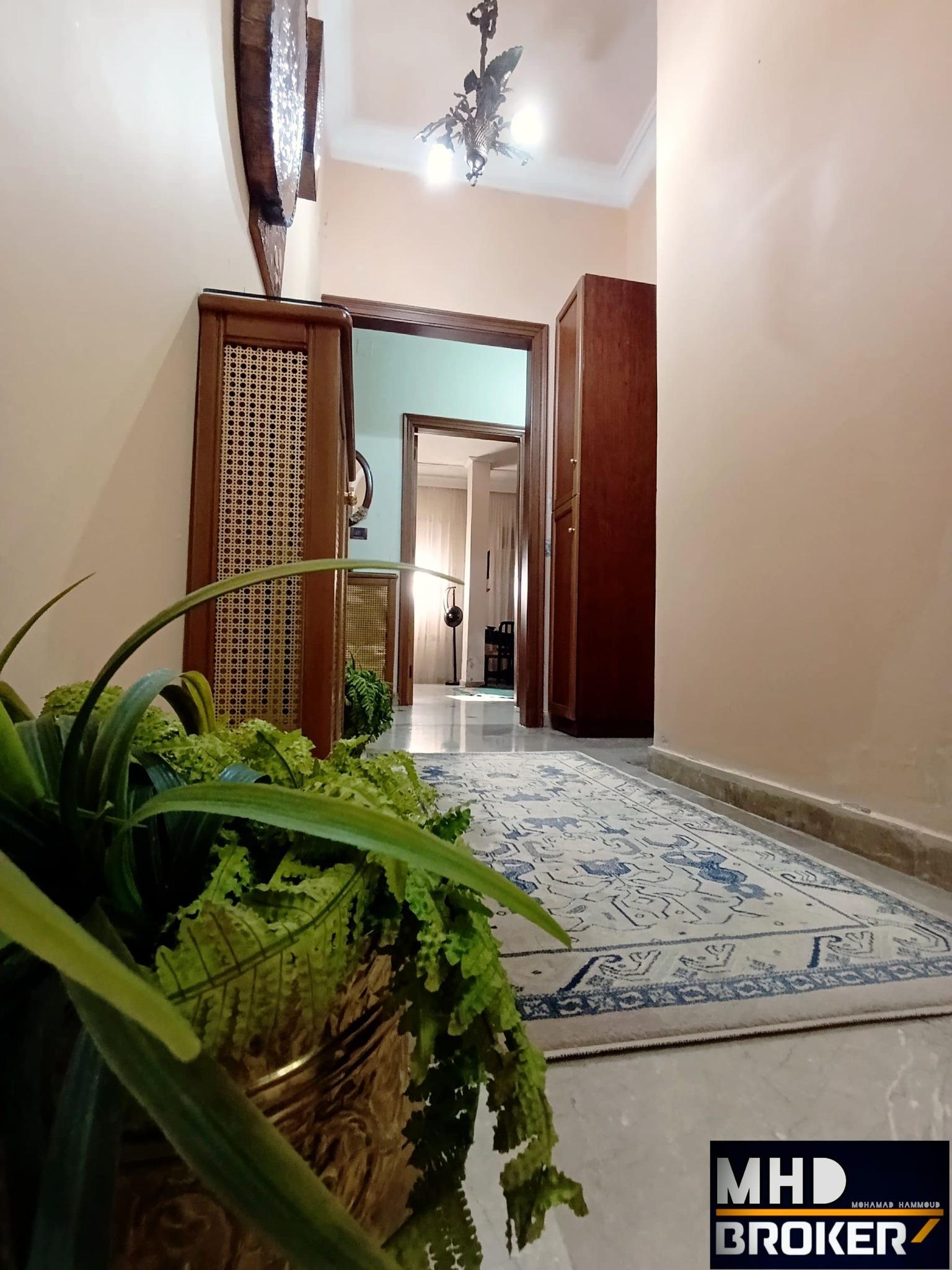 للبيع شقه في طرطوس الحمرات ضمن حي من أرقى الأحياء