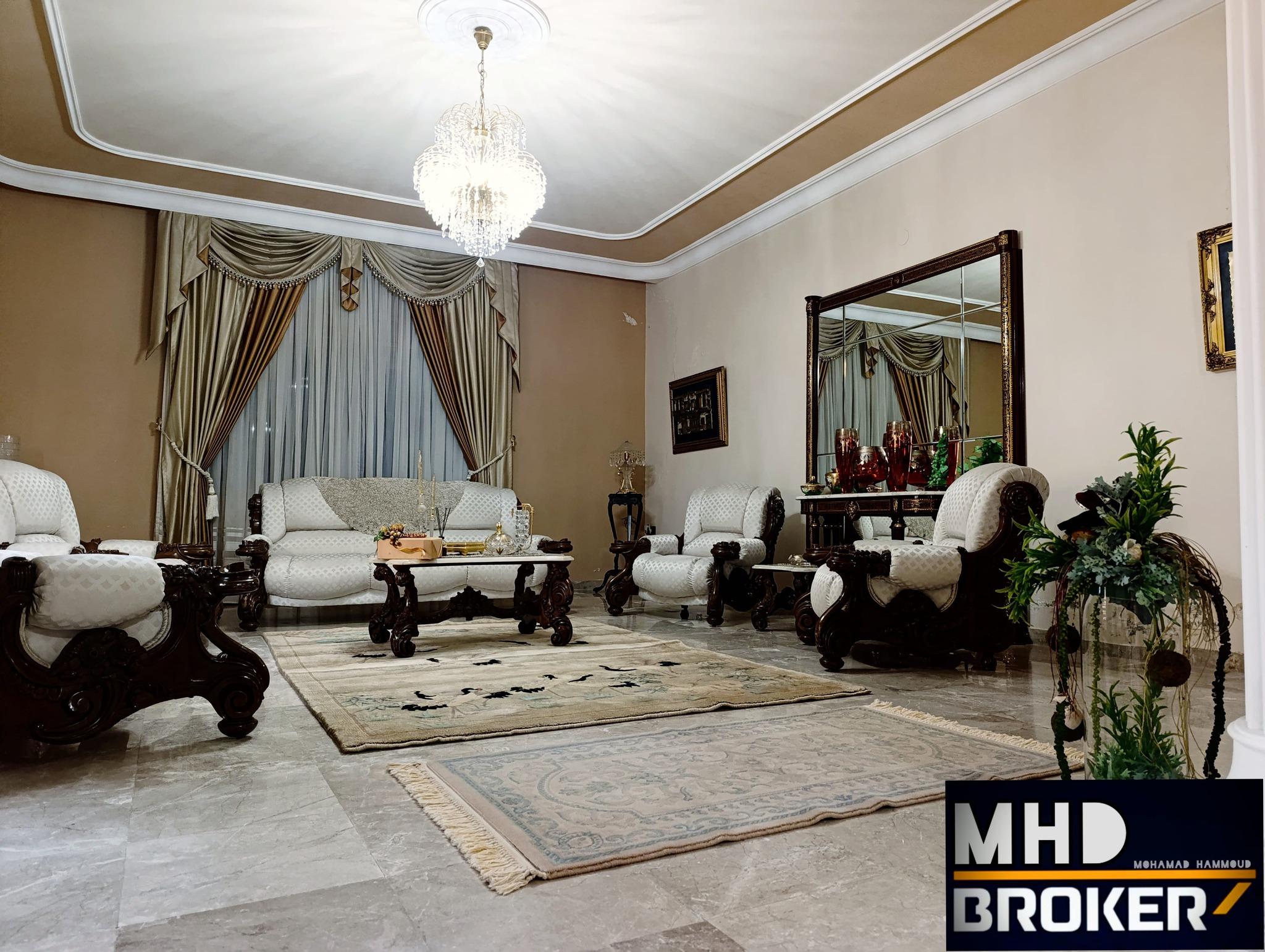 للبيع شقه في طرطوس الحمرات ضمن حي من أرقى الأحياء