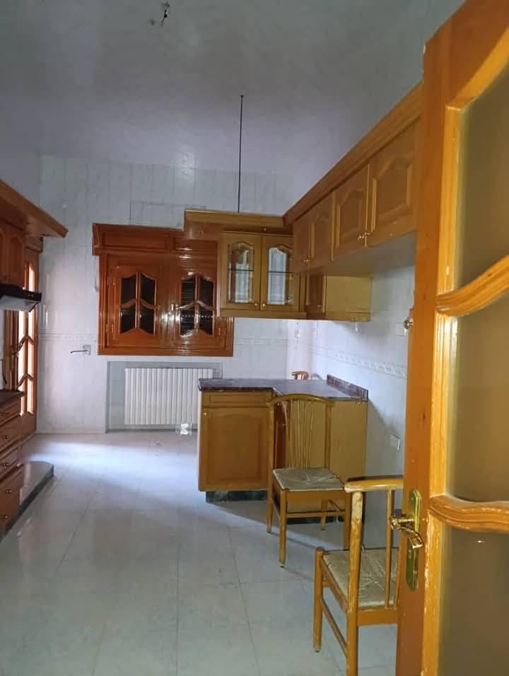 شقه للايجار فاضي - الشهباء الجديدة شارع الدايت