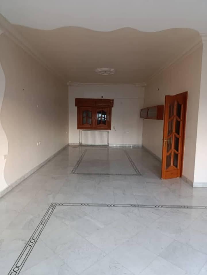 شقه للايجار فاضي - الشهباء الجديدة شارع الدايت