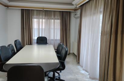 شقة راقية للإيجار (تصلح مكاتب)