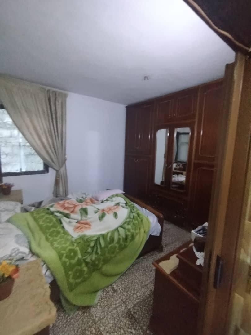 شقه للبيع في اللاذقيه غرفتين وصالون مساحه 65م٢