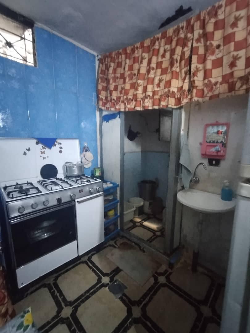 شقه للبيع في اللاذقيه غرفتين وصالون مساحه 65م٢