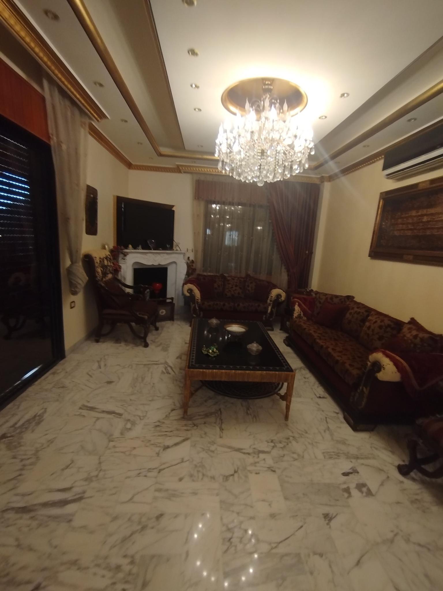 منزل للبيع بمنطقة أستراد التربيه على الشارع مباشر