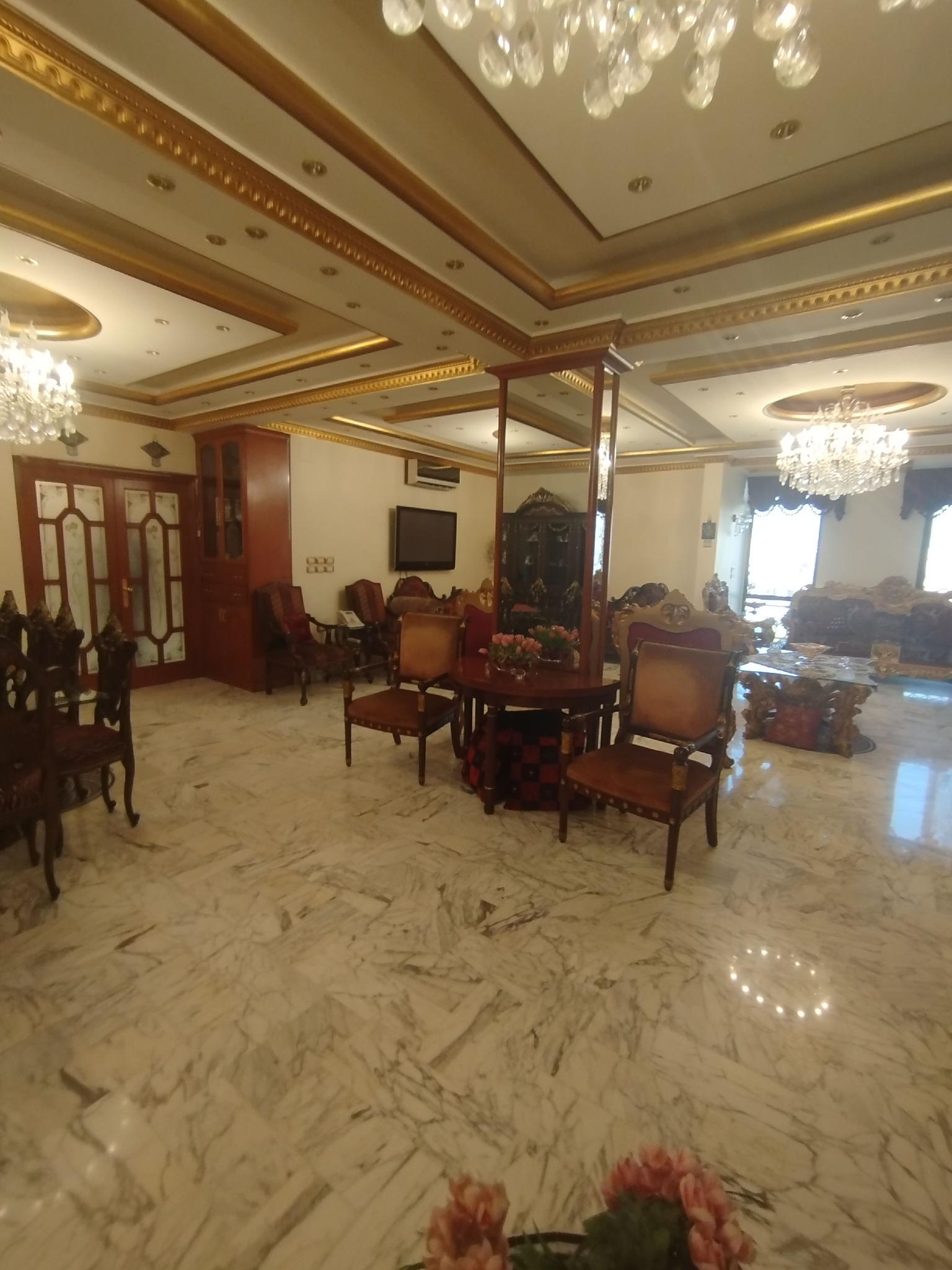 منزل للبيع بمنطقة أستراد التربيه على الشارع مباشر