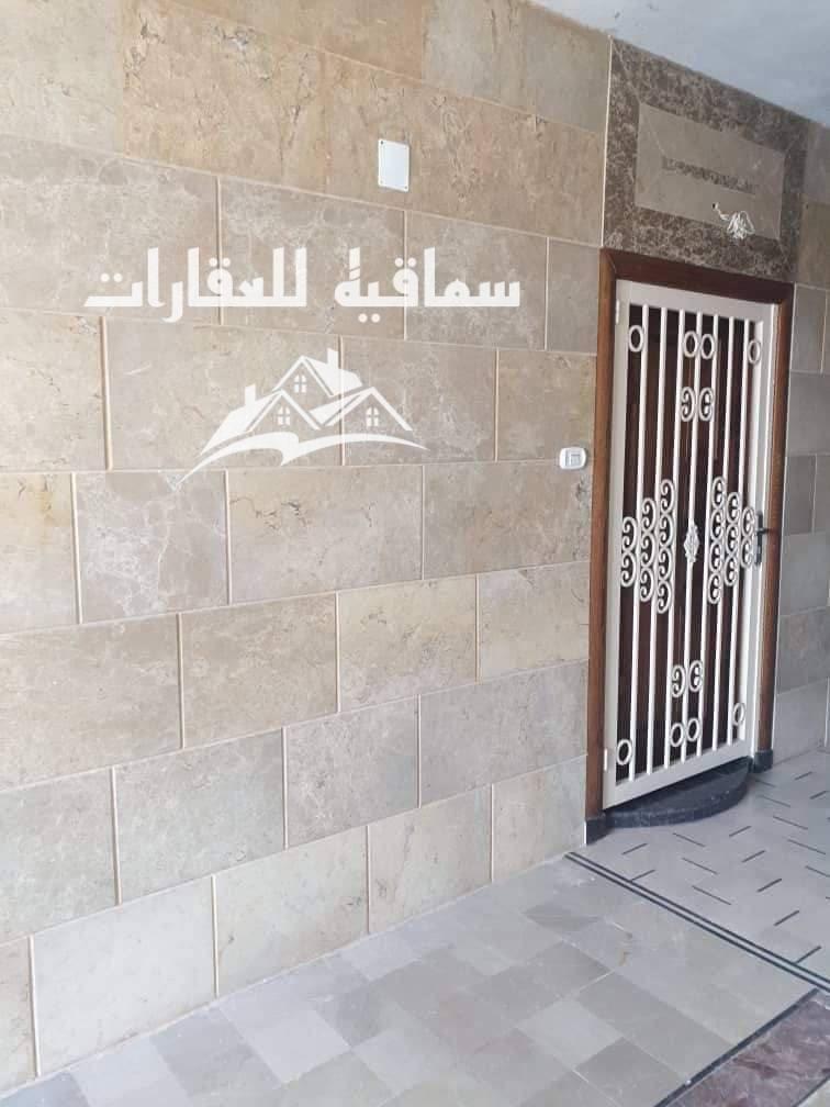 شقه للبيع في حي الخالديه آخر شارع النيل