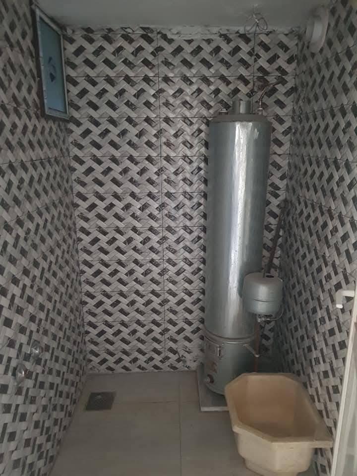 شقة سكنية بصلاح الدين شارع رجعة الباص على الرئيسي مباشر